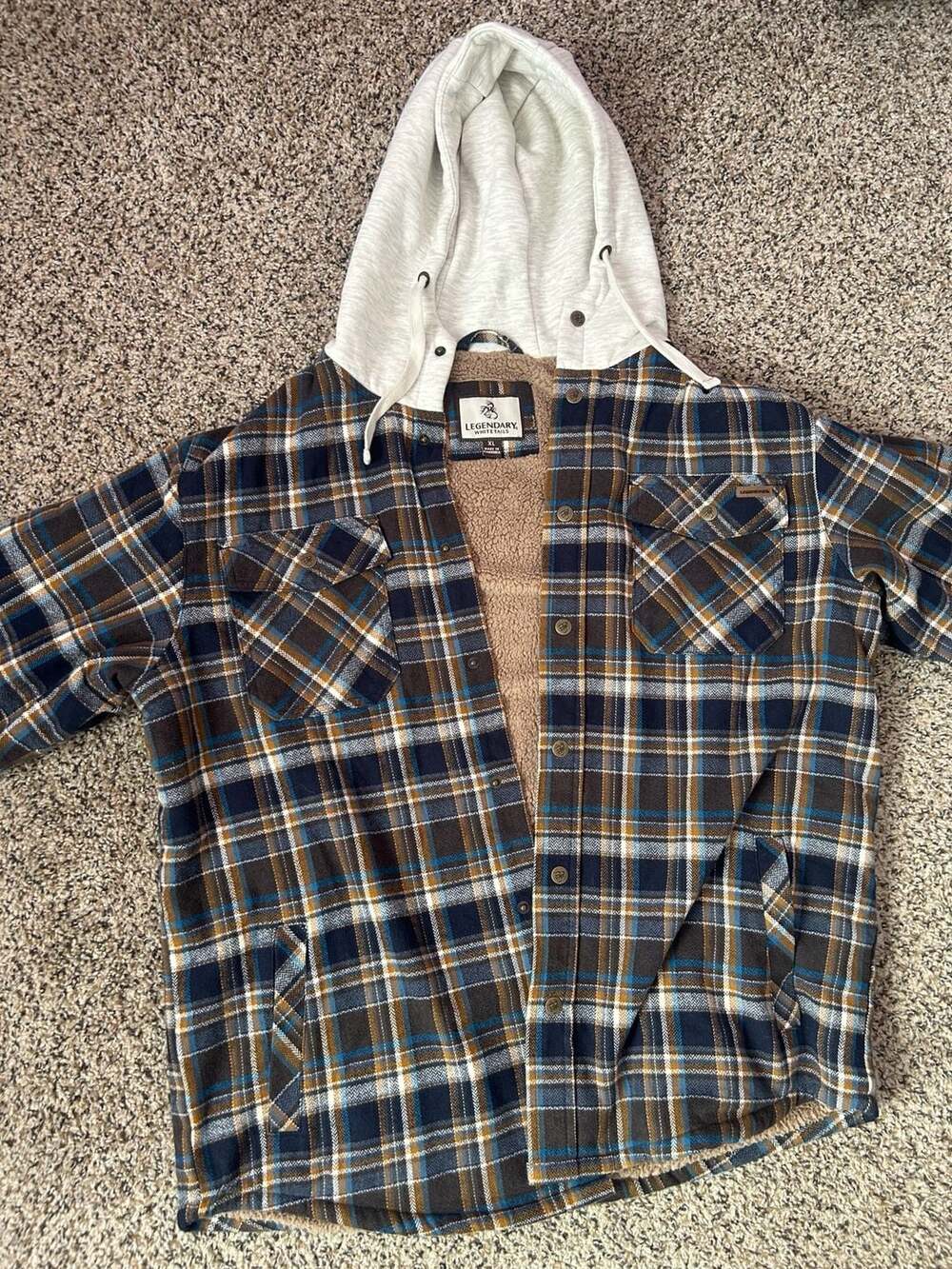 Legendary Whitetails Hooded Flannel Shirt Jacket Size XL Plaid Berber Lined